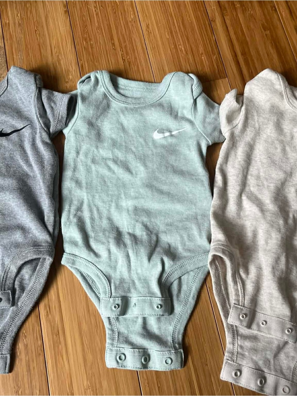 Bundle Nike Kids Mint Green One-Piece Bodysuit